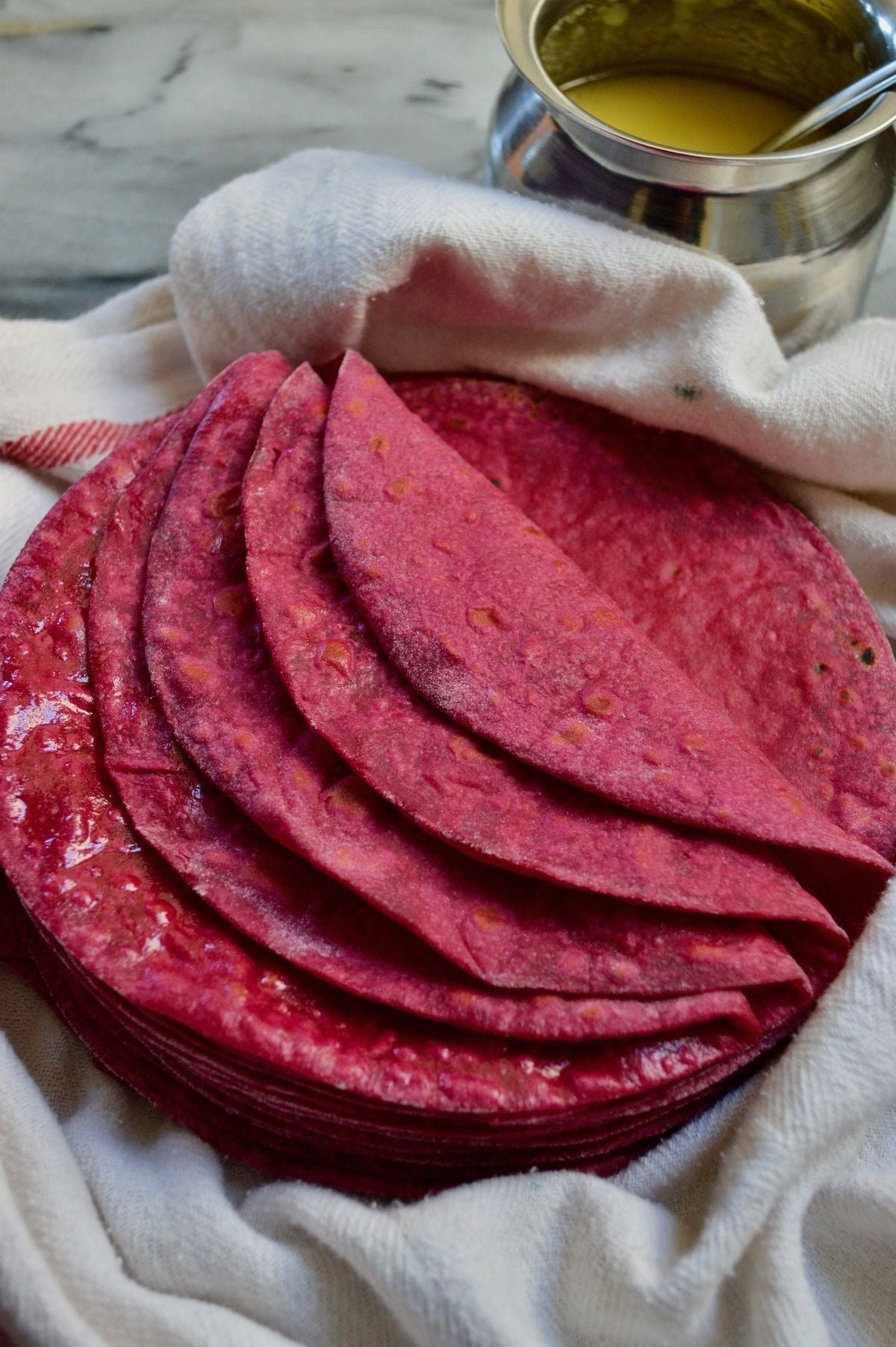 Tortilla de betabel frescas y saludable contiene 16 piezas,    son tu mejor opción 🔥🫜